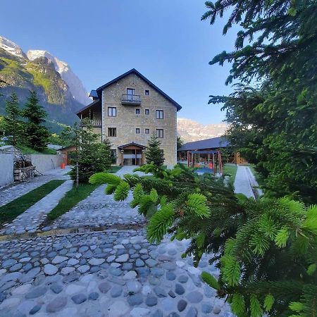 Hotel Margjeka Валбона Екстериор снимка